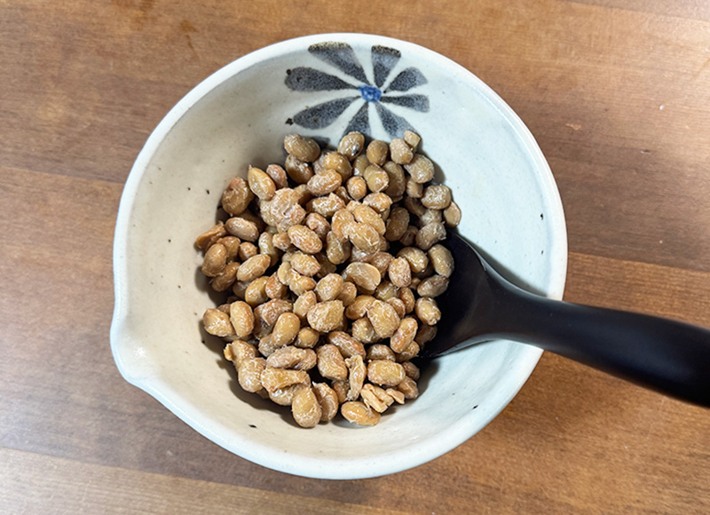 益子焼の納豆器